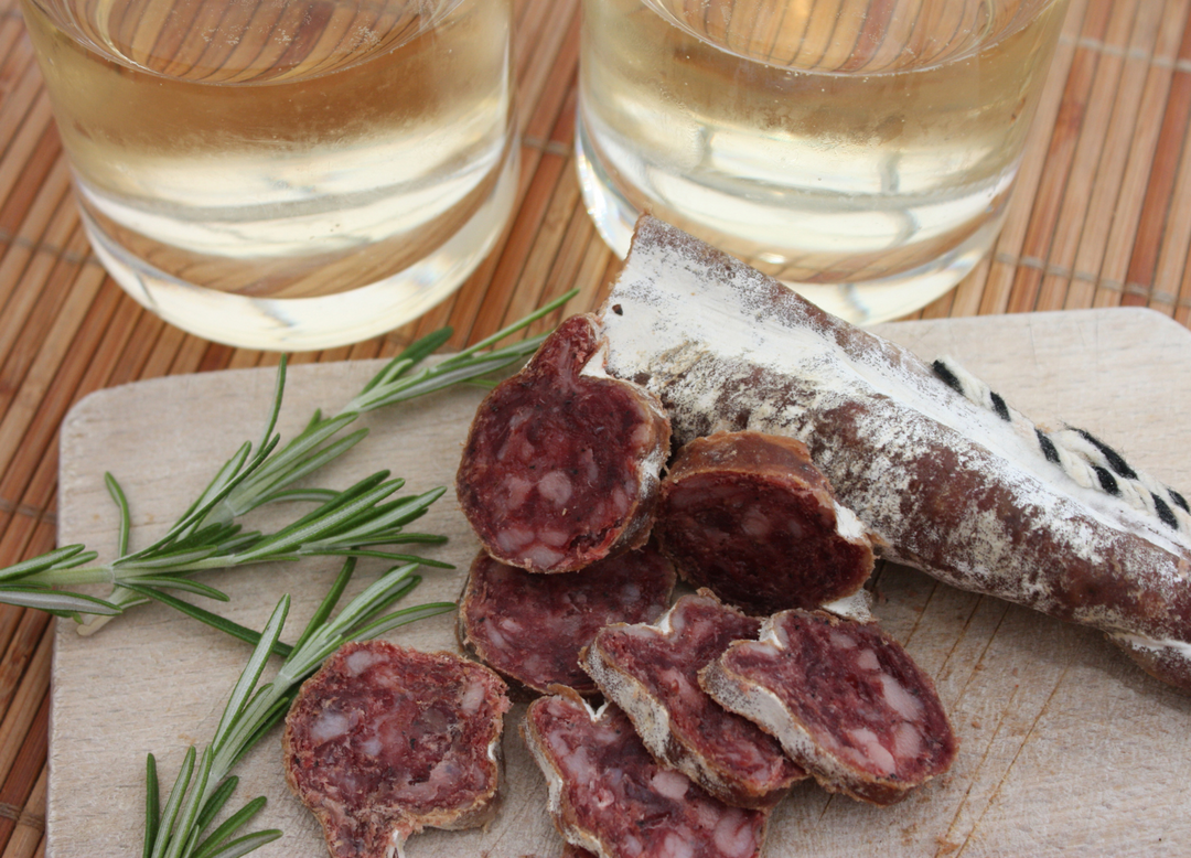 Comment faire sa saucisse sèche soi-même ? – A Vos Conserves